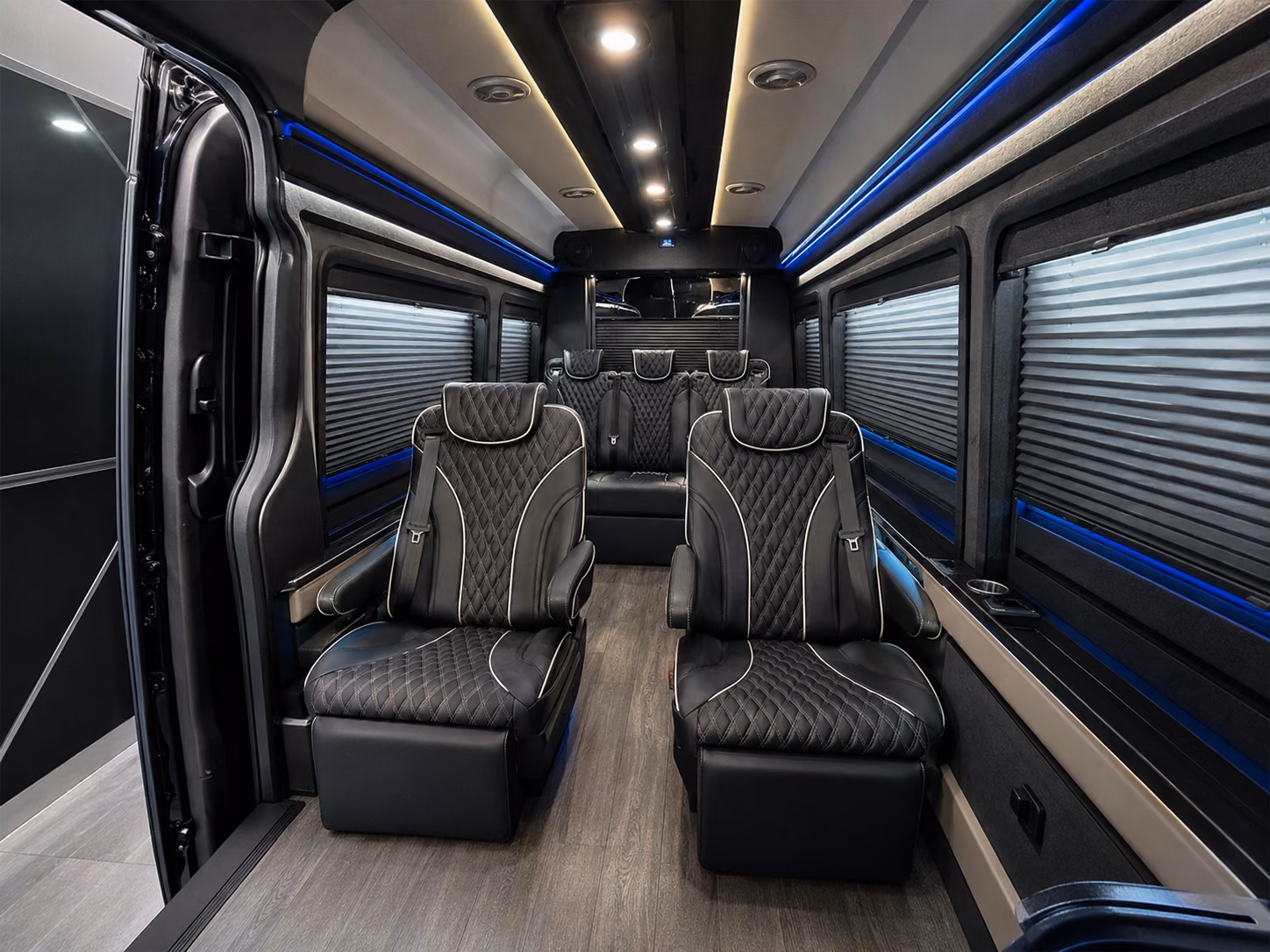 tempe airport shuttle buses for employees